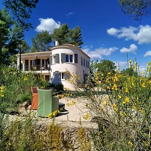 suite-cosy-entre-vignoble-aixois-et-luberon.fr-provencehotel.com/