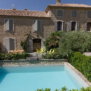Clos Du Père Clément Visan